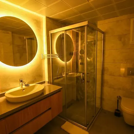 Krem Marin Otel *