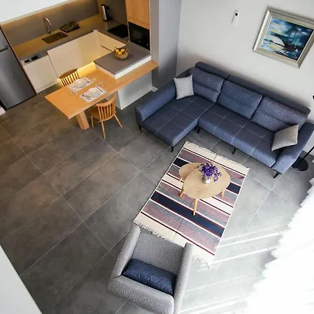 Krem Marin Hotel *