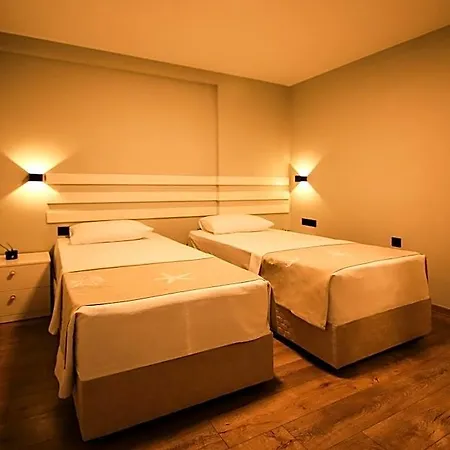 Krem Marin Otel *