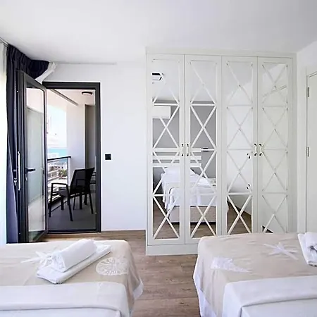 Krem Marin * Çeşme