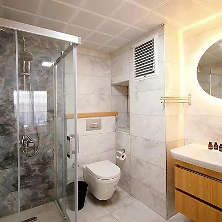 Krem Marin Otel